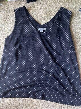Jones New York Black V-Neck Polka Dot Tank